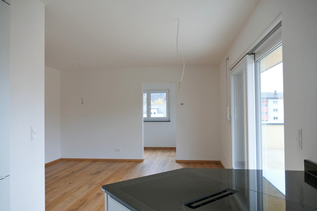 Blick in den offenen Wohnbereich