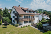Titelbild_Außenansicht_vonSüde - Charmantes Einfamilienhaus mit moderner Einliegerwohnung in beliebter Lage von Lörrach-Tumringen