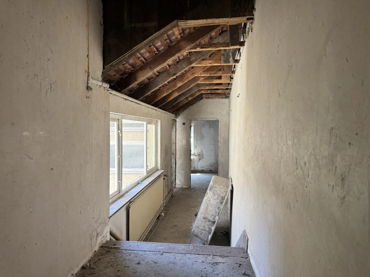 Flur_2.OG_zu Hinterhaus