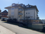 Außenansicht - Bezugsfrei: Renovierungsbedürftige 3,5-Zimmer-Dachgeschosswohnung mit Loggia & TG-Stellplatz
