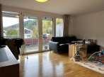 Wohnzimmer - Vermietete 2-Zimmer-Wohnung im 1.DG mit großem Balkon und KFZ-Stellplatz im Freien