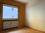 EG_Schlafzimmer_2 - Freistehendes Einfamilienhaus mit Entwicklungsmöglichkeiten in Freiburg-Haslach