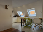 Essbereich - Bezugsfreie 4-Zimmer-Maisonettewohnung mit zwei Stellplätzen in Freiburg-Günterstal