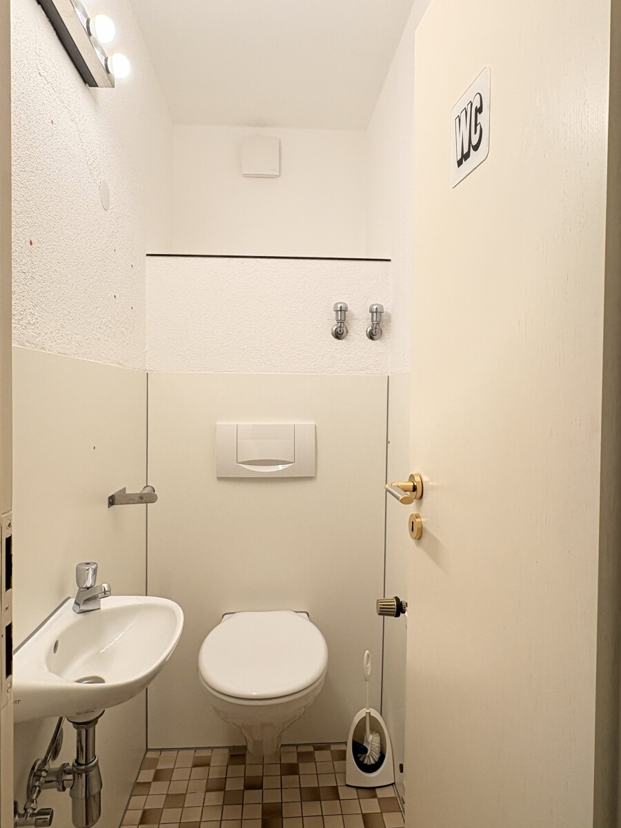 WC