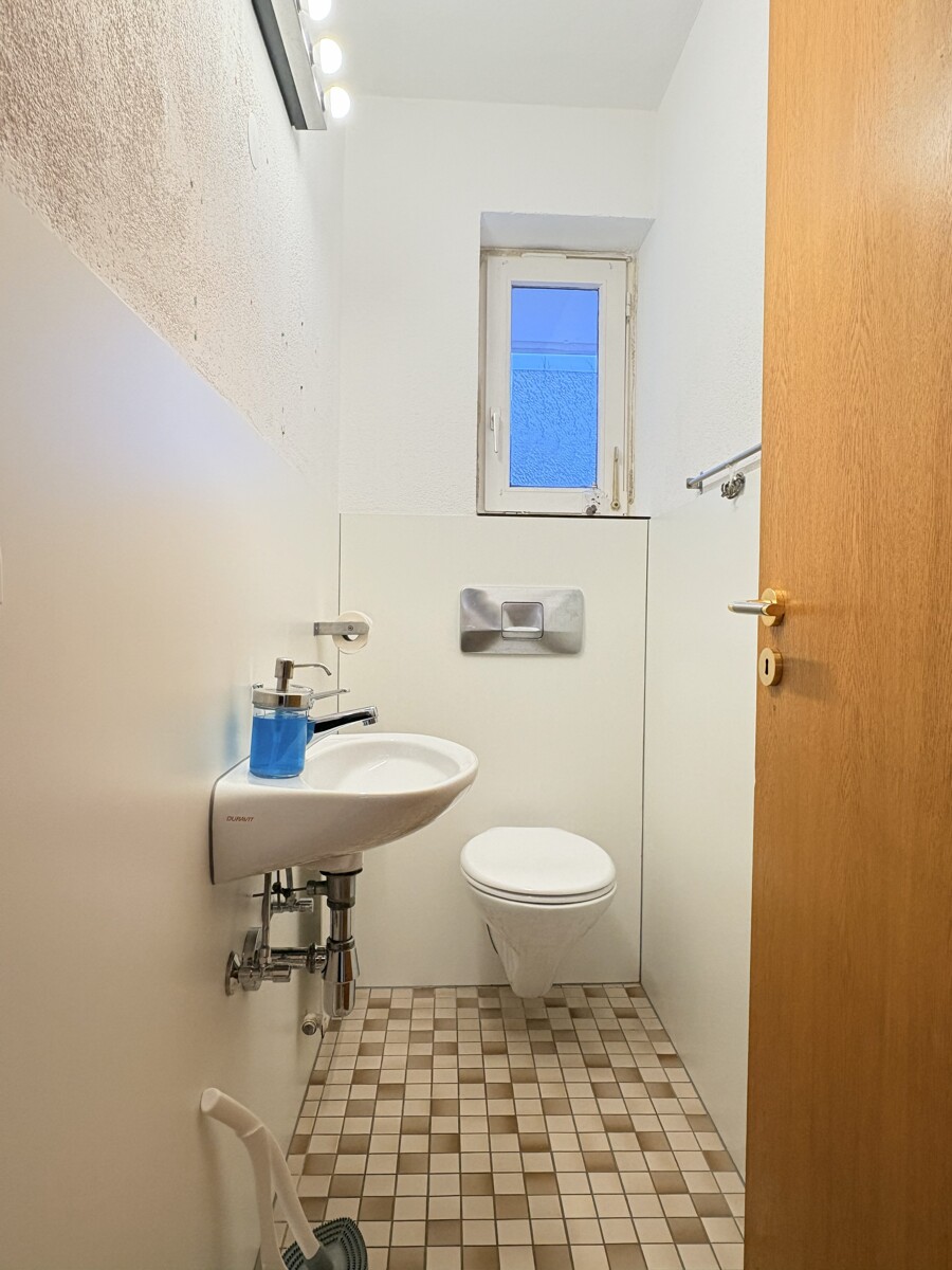 WC2