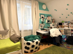 Kinderzimmer - Vermietete 3-Zimmer-Wohnung im 1.DG mit Balkon und KFZ-Stellplatz im Freien