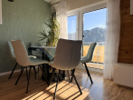 Essbereich - Bezugsfreie 3-Zimmer-Dachgeschosswohnung mit Balkon und Garage in Waldkirch-Buchholz
