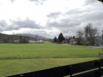 Aussicht vom Balkon - Bezugsfreie 4,5-Zimmer-Wohnung mit Loggia und Tiefgaragenstellplatz in ruhiger Lage