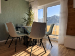 Essbereich - Bezugsfreie 3-Zimmer-Dachgeschosswohnung mit Balkon und Garage in Waldkirch-Buchholz