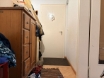 Flur - Vermietete 3-Zimmer-Wohnung im 1.DG mit Balkon und KFZ-Stellplatz im Freien