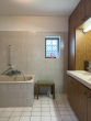 Badezimmer Obergeschoss - Charmantes Einfamilienhaus mit moderner Einliegerwohnung in beliebter Lage von Lörrach-Tumringen