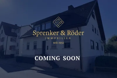 COMING SOON: Freistehendes Dreifamilienhaus mit großem Grundstück und viel Potenzial in Bollschweil, 79283 Bollschweil, Mehrfamilienhaus
