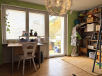 Kinderzimmer - Vermietete 3-Zimmer-Wohnung im 1.OG mit großem Balkon und KFZ-Stellplatz im Freien