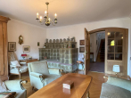 Wohnzimmer_Blick zum Flur - Charmantes Einfamilienhaus mit moderner Einliegerwohnung in beliebter Lage von Lörrach-Tumringen