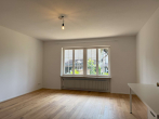 Einliegerwohnung Schlafzimmer - Charmantes Einfamilienhaus mit moderner Einliegerwohnung in beliebter Lage von Lörrach-Tumringen